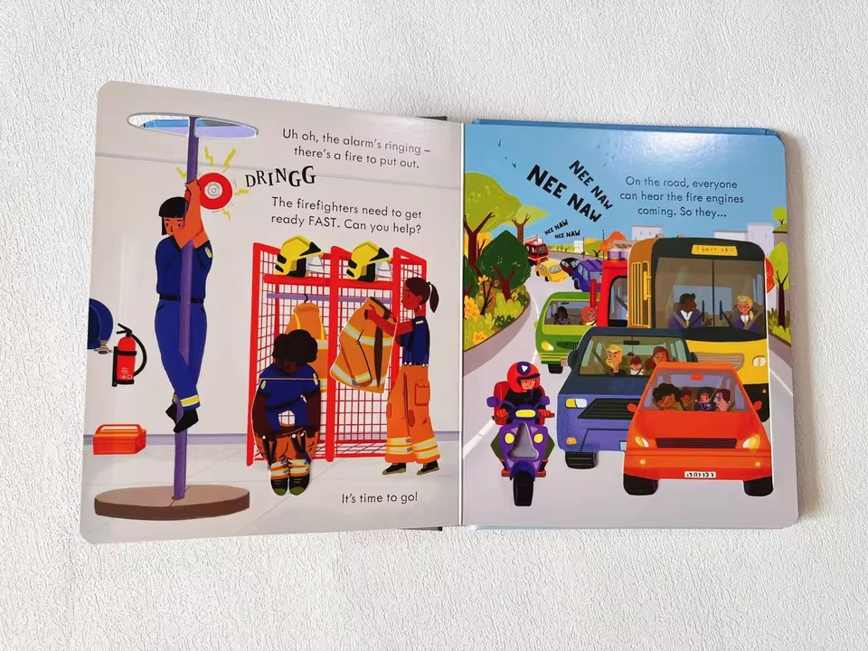 Usborne Peep Inside How A Fire - Kids Education Books recensione e prezzo
