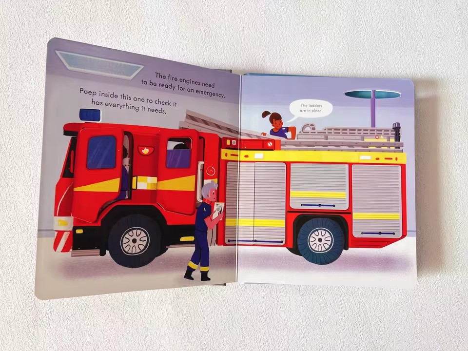 Usborne Peep Inside How A Fire - Kids Education Books recensione e prezzo