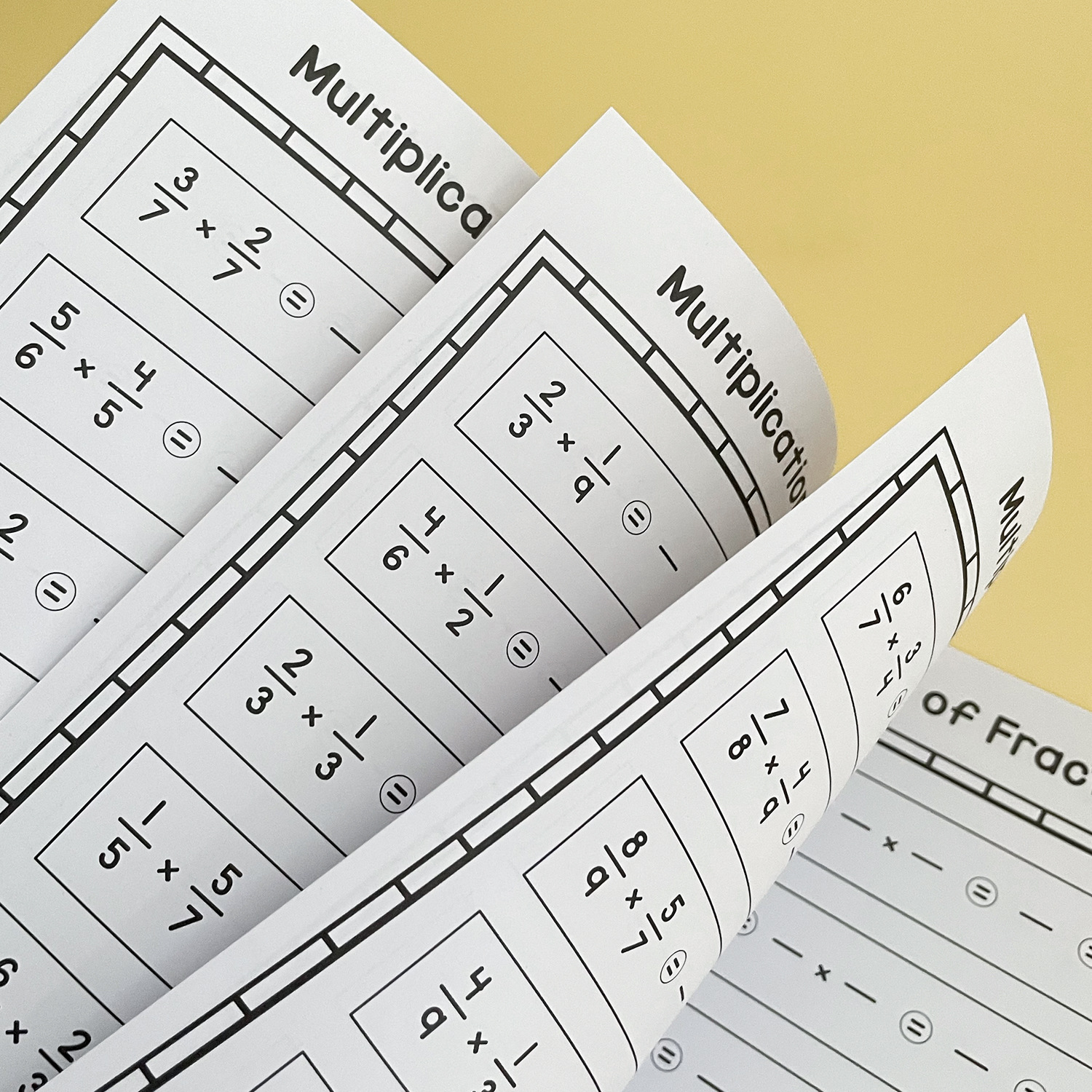 32 Pages A4 Fraction Multiplic - Kids Education Books recensione e prezzo